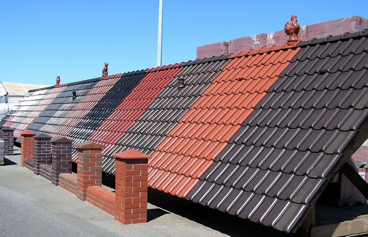 Керамическая плитка для крыши дома из сруба